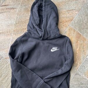 Nike Black Hoodie Size 5/6 Boys